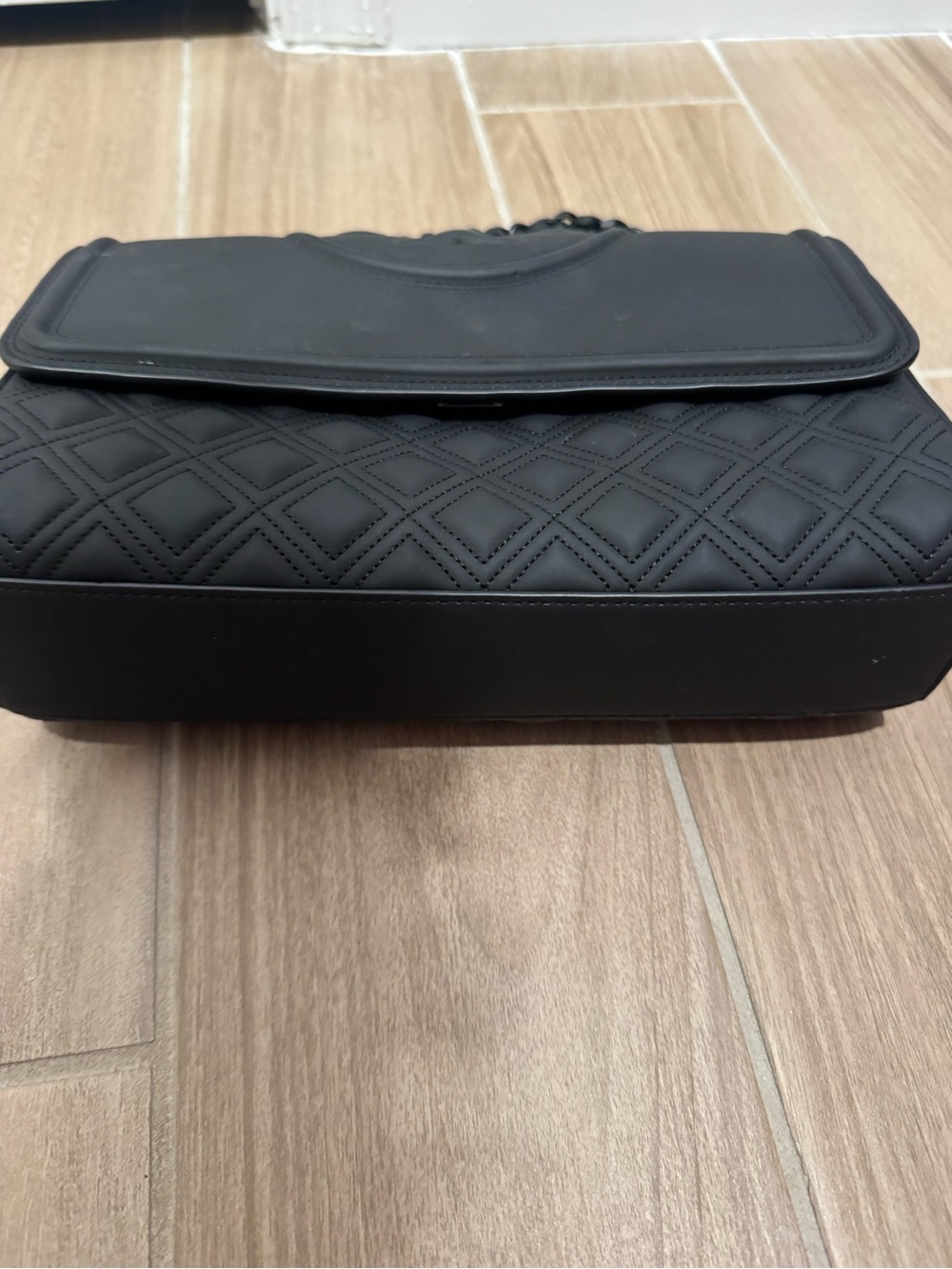 Tory Burch Matte Black Quilted Chain Shoulder Bag with Tassel - Picture 6 of 10
